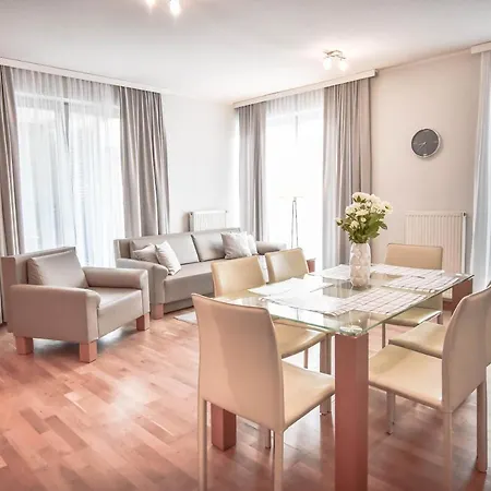 Apartamenty Na Wyspie - Casa Marina - Parking Svinoústí Exteriér fotografie