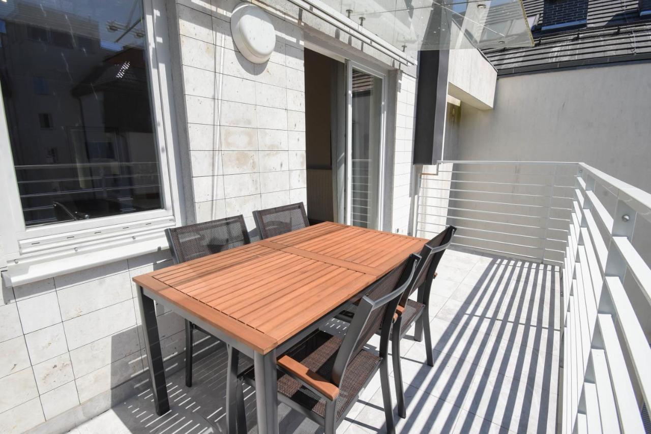 Na Wyspie - Casa Marina - Parking Apartment Swinoujscie