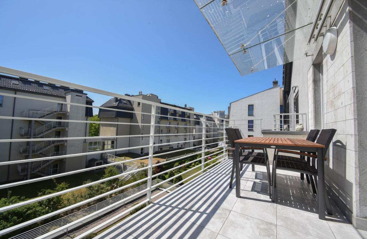 Na Wyspie - Casa Marina - Parking Apartment Swinoujscie