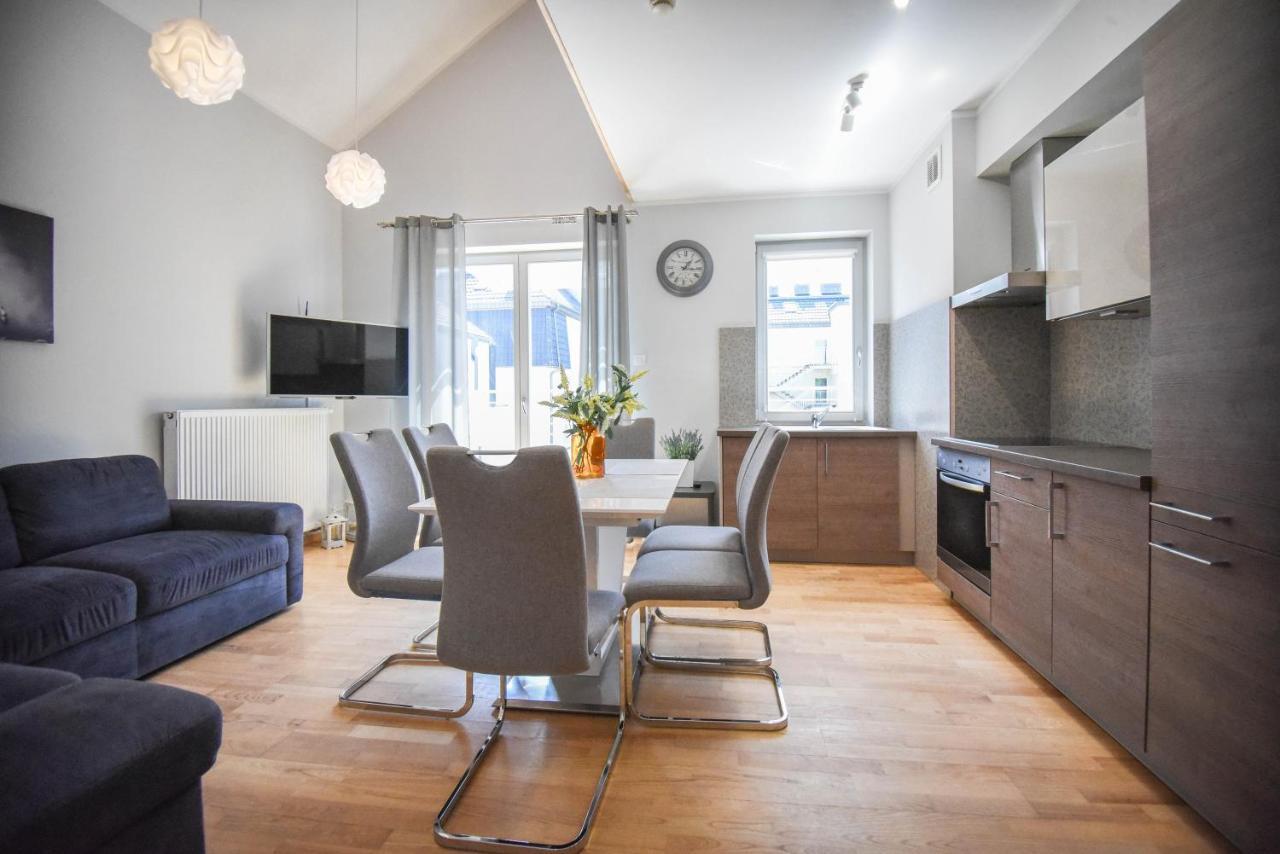 Apartment Na Wyspie - Casa Marina - Parking Swinoujscie